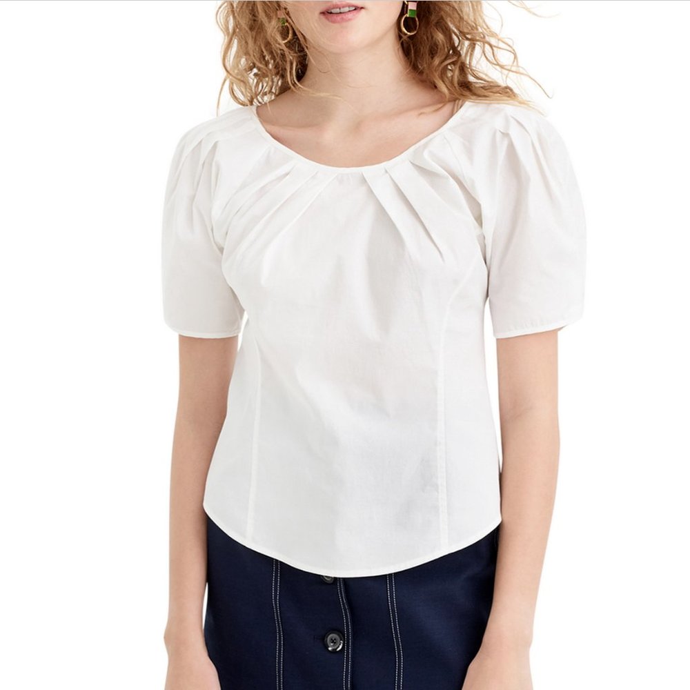 J.CREW WHITE SHORT SLEEVE SCOOP NECK PLEAT TOP